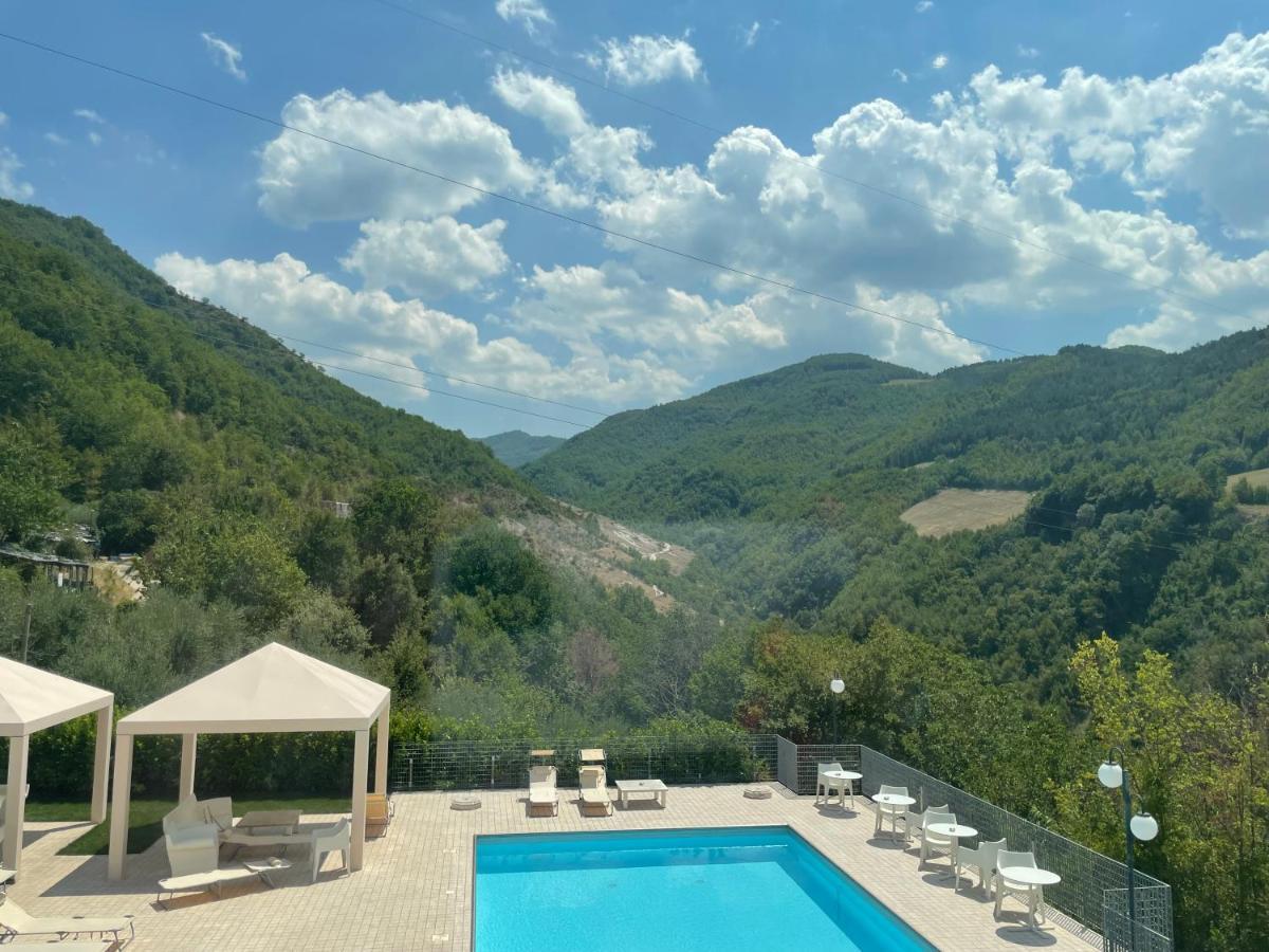Hotel Ristorante Tre Lanterne & Spa Acquasanta Terme Exteriör bild